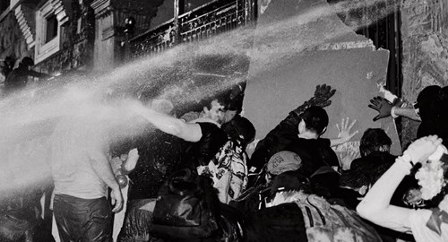 დისკუსია საპროტესტო მოძრაობებსა და სამოქალაქო აქტივიზმზე ინდიგო