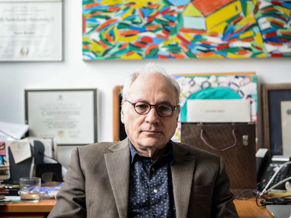  ჩარლზ ბერნსტაინი