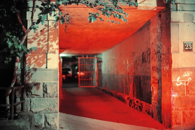 კლუბში შესასვლელი