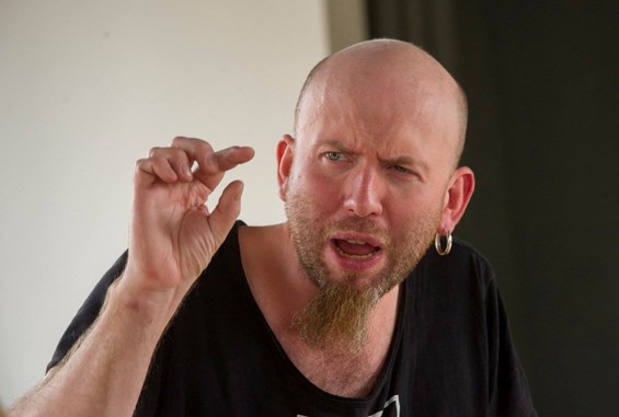 იური როოსტე