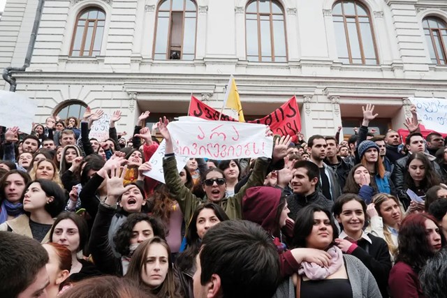 აუდიტორია 115