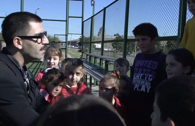 თოჯინების სპექტაკლი